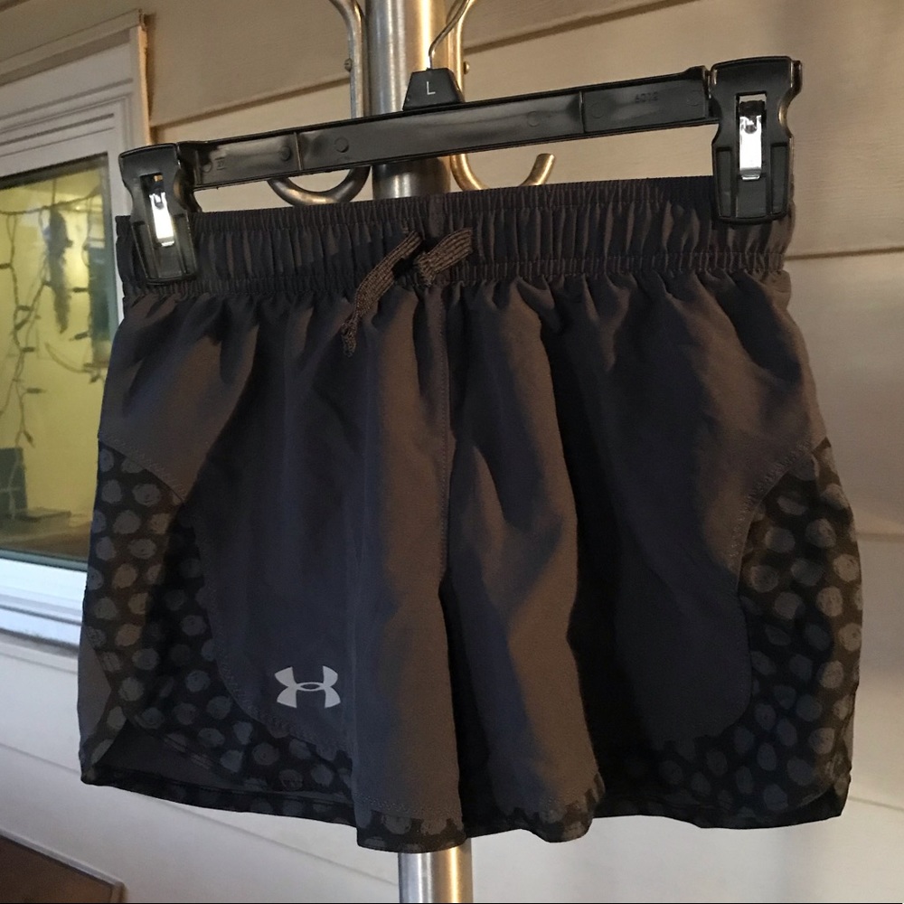 UNDER ARMOUR XS Activewear Shorts